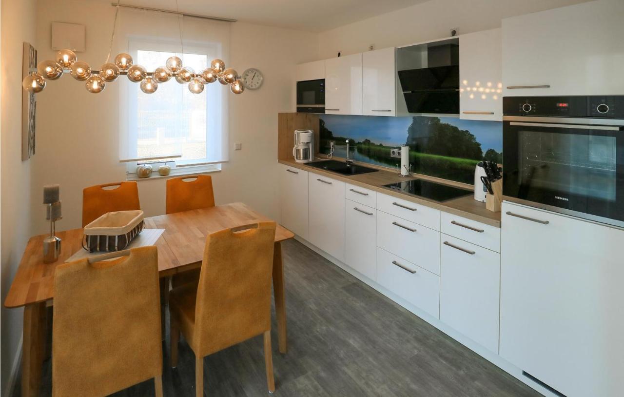 2 Bedroom Cozy Apartment In Rechlin Dış mekan fotoğraf