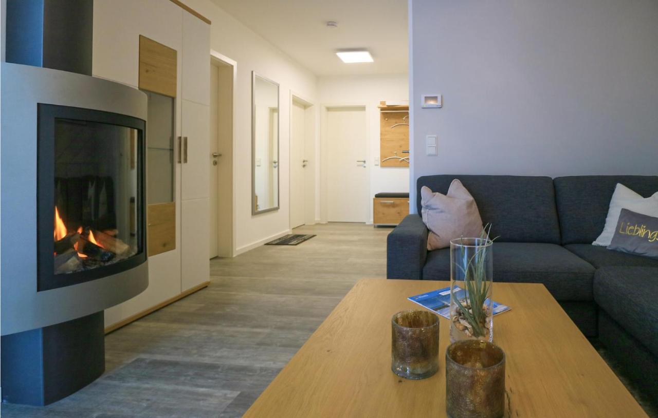 2 Bedroom Cozy Apartment In Rechlin Dış mekan fotoğraf