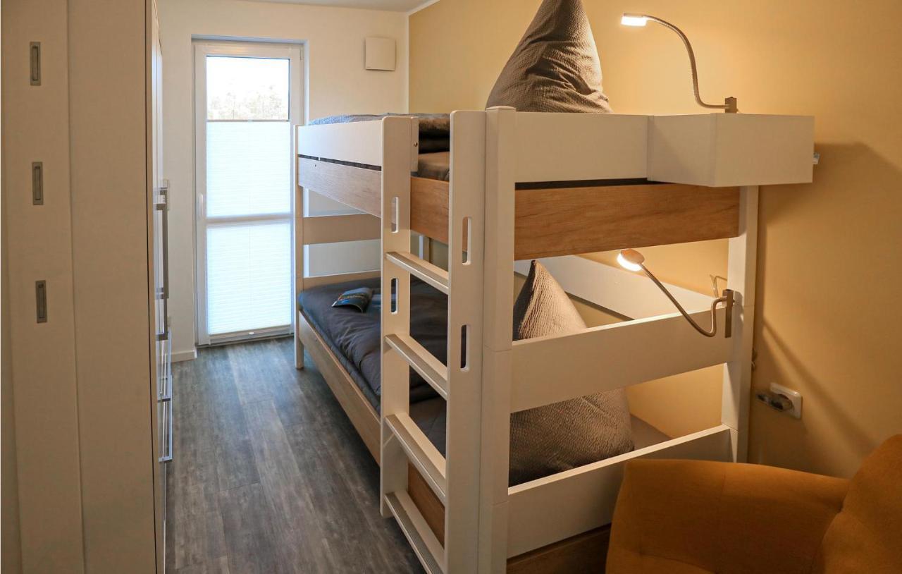 2 Bedroom Cozy Apartment In Rechlin Dış mekan fotoğraf