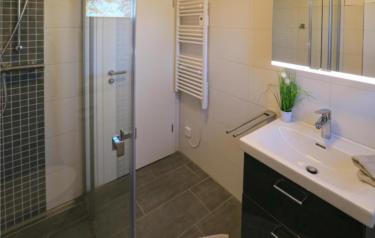 2 Bedroom Cozy Apartment In Rechlin Dış mekan fotoğraf